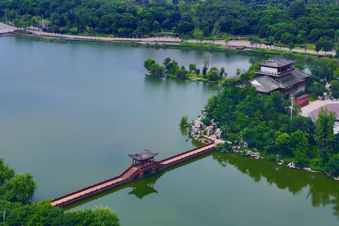Huanggang Yiai Lake National Wetland Park